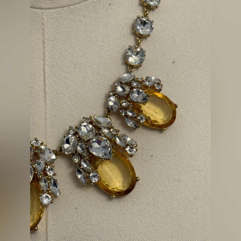 💛TALBOTS CRYSTAL NECKLACE💛 - Picture 4 of 6